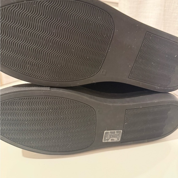 COMMON PROJECTS “Achilles” Mid Sneaker - Picture 8 of 8